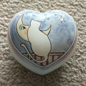 Fragile Heart Shaped Cat & Moon Trinket Box